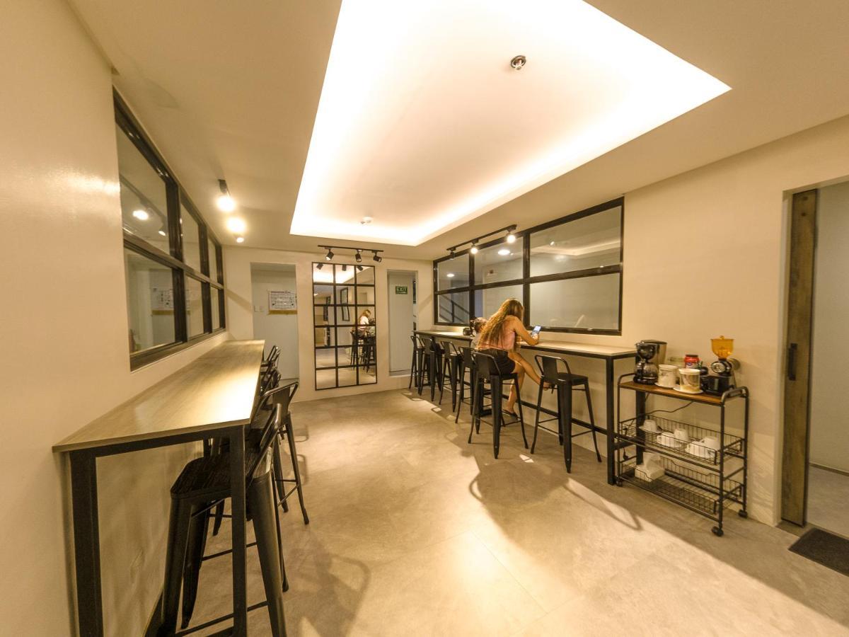 Seeya Hotel Tubigon Екстер'єр фото